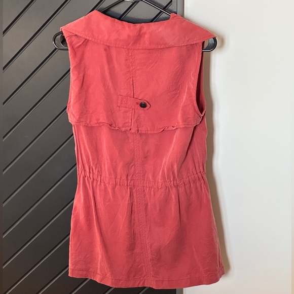 Banana Republic vest jacket. Size XS. Excellent condition. - Picture 2 of 2